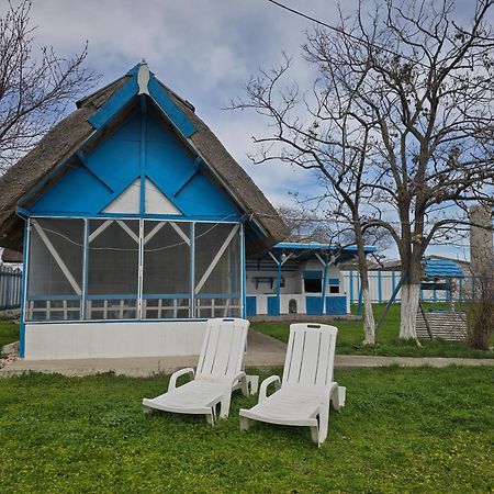 Sailors Guest House Юриловка Екстериор снимка