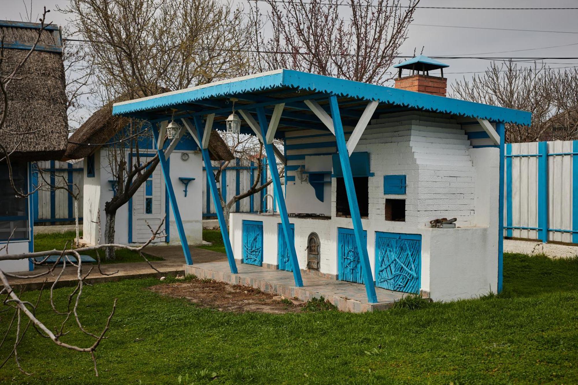Sailors Guest House Юриловка Екстериор снимка
