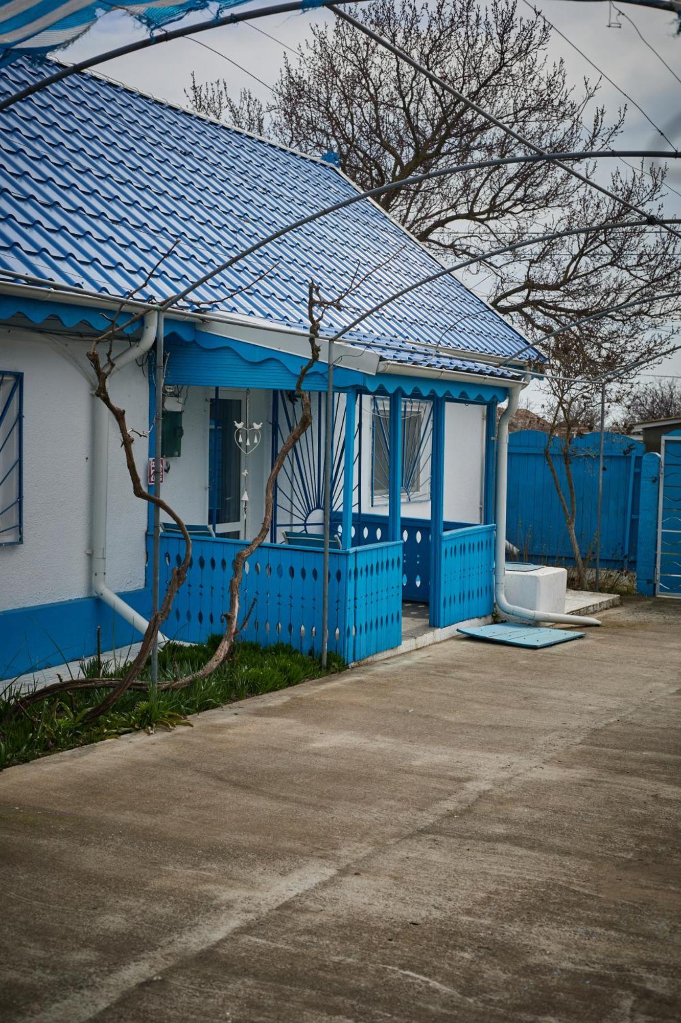 Sailors Guest House Юриловка Екстериор снимка