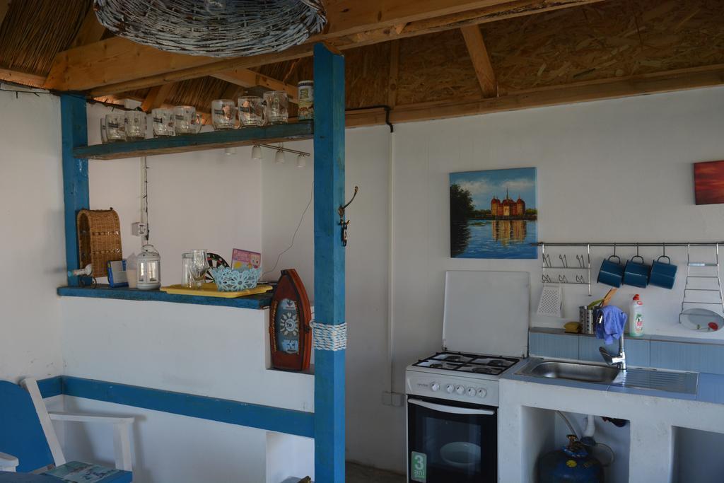 Sailors Guest House Юриловка Екстериор снимка