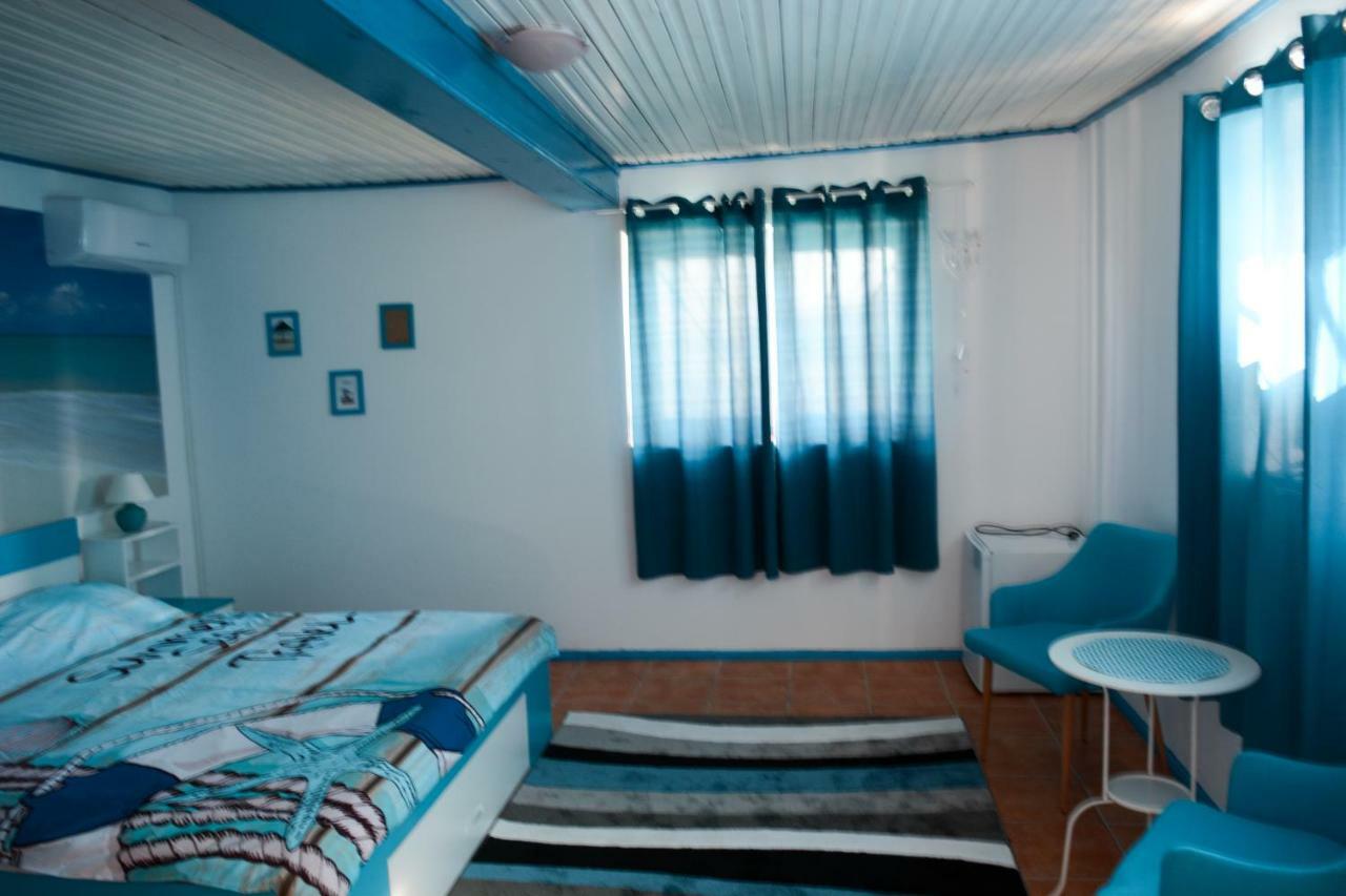 Sailors Guest House Юриловка Екстериор снимка